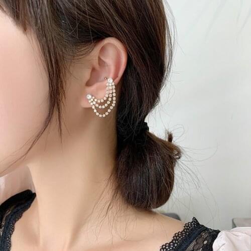 Zeojrlly Metal Trendy Moon Women Clip Earrings Ear Nail Ear Bone Clip Design Sense Tassel Earring Female Simple Jewelry