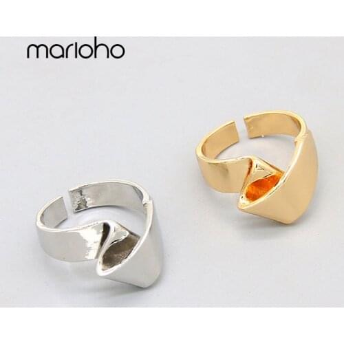 European Design Sense Metal Twist Open Finger Ring Women Gold Color Fashion Adjustable Finger Ring Punk Party Jewelry Gifts