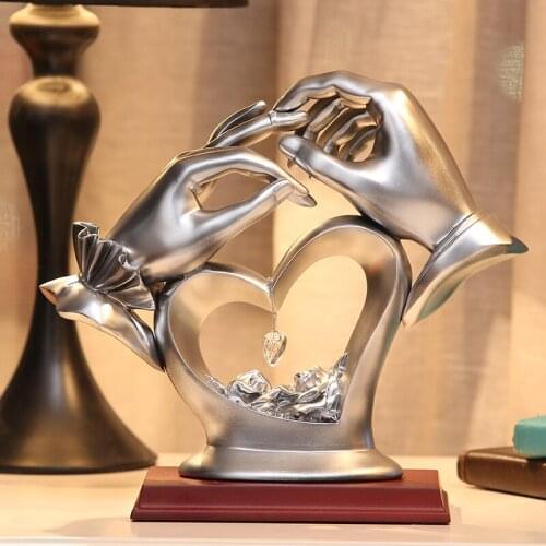 Anniversary of Valentines Day, A Birthday Present Was Given To His Wife To Send His Girlfriend Creative Customized Small Gifts