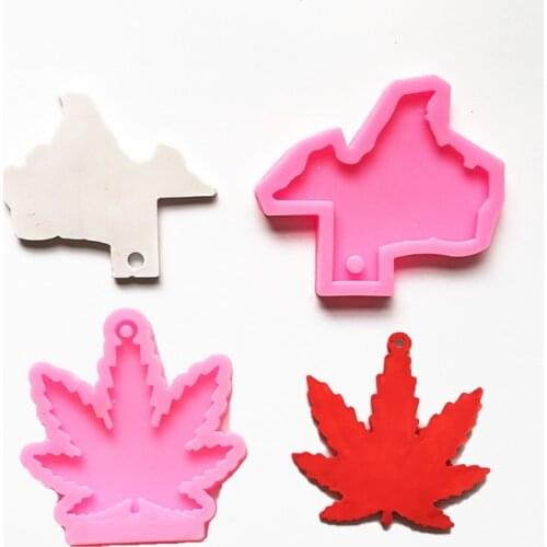 Maple Leaf aromatic gypsum pendant hangtag silica gel mold invert sugar chocolate decorative mold drop glue clay soap