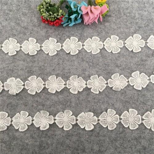 High qualit White Embroidery Lace Polyester Lace sewing Home Furnishing garment accessories DIY material Accessories 1 yard