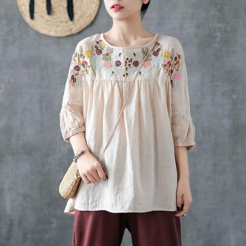 Floral Embroidery Women Blouse 2020 Summer Vintage Lantern Sleeved Oversized Loose Linen Lady Pulls Outwear Coat Tops