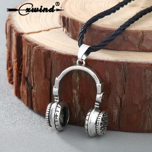 Trendy Hip Headset Design Pendant Necklace Vintage 3D Music Headphones Necklaces Jewelry For Women Men Love Music Gifts Collares