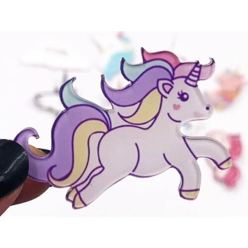 1PCS Horse Brooch Unicorn Pin Cartoon Acrylic Brooch Icon Women Backpack Clothes Decoration Kids Party Gift