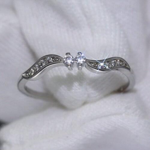 Women Ring Fashion Simplicity Glamour Wedding Ring Geometry Cubic Zirconia Ring Designed For Women Gift For Girlfriend Jewelry