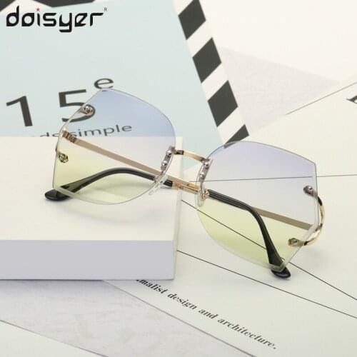 DOISYER New irregular sunglasses personality men fashion women dazzle ocean piece sunglasses