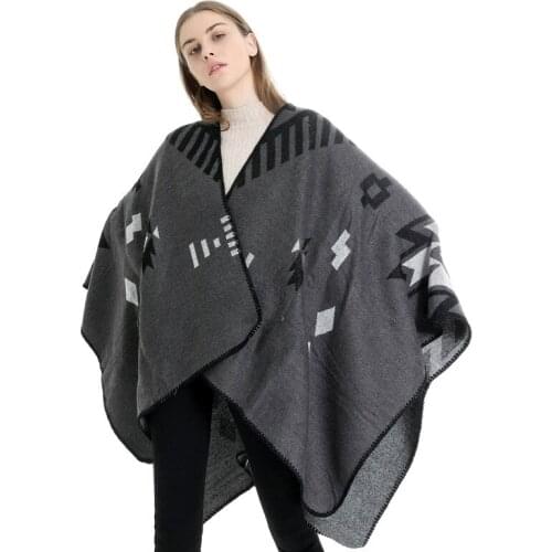 2019 New Design Winter Warm Bohemia plaid Ponchos And Capes For Women Oversized Shawls Wraps Cashmere Pashmina Female Bufanda