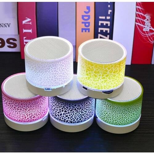 Small Cackle Cluetooth Audio Colorful Card Mobile Phone Light Subwoofer Small Speaker Computer Mini Steel LED Cannon Emitti U8U2