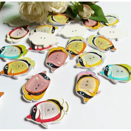 40pcs/lot Cartoon fish buttons 2 Holes Mixed Random color Wood Buttons Scrapbook Accessories 38x25mm