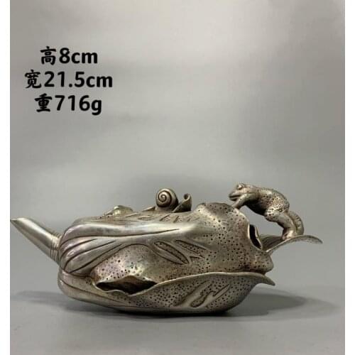 Elaborate Old Handwork Tibetan Silver Carved Frog On Chinese Cabbage Statue Teapot Auspicious snail Lid Tea water Pot kettle