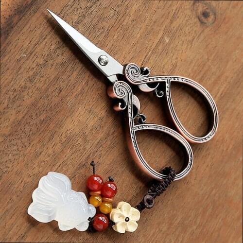 Japanese Scissors Vintage Shears with Jade Pendant Chinese Kung Fu Teaware Accessories Cutter Tool Pry Tea Beauty Scissors Decor