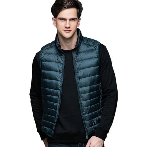 Spring Man Duck Down Vest Ultra Light Jackets Men Fashion Sleeveless Outerwear Coat Autumn Winter Coat 90% White Duck Down