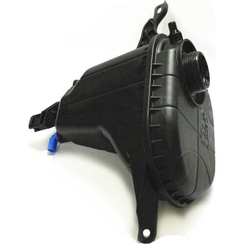 17137601950 Car coolant expansion tank F10 F18 520li 528li 530 bmw5 Series Engine auxiliary kettle Water tank auxiliary kettle