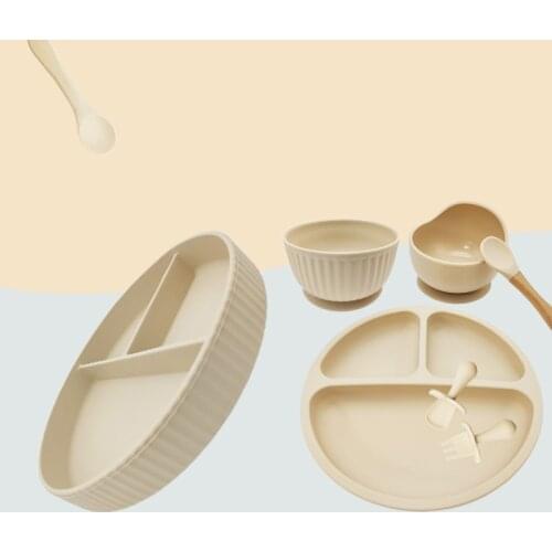 Childrens Tableware Silicone Dish Plates For Food Baby Goods Candy Box Tableware Baby Feeding Cute Bowl Dinner Set