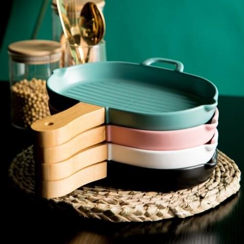 European Style Matte Ceramic Plate With Wooden Handle Food Porcelain Dessert Dish Salad Decorative Tableware Plate Restaurant