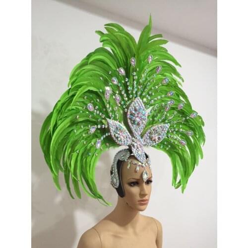 Lo spettacolo di danza copricapo di piume di accessori di abbigliamento La FESTA La Maschera IL Festival