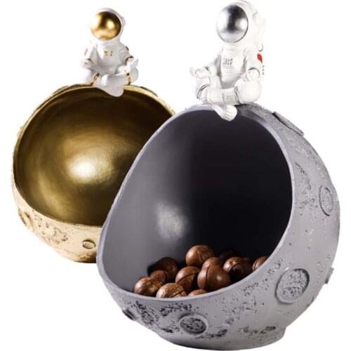 Nordic Miniatures Figurine Craft Resin Ornament Astronaut Small Statue Bedroom Desktop Container Home Decoration for Living Room