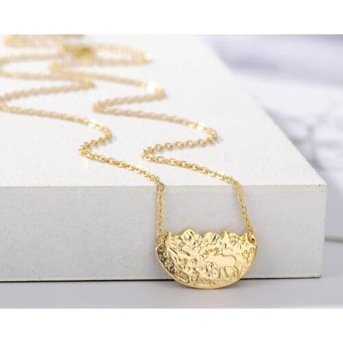 New Stainless Steel Gold Chain Deer Necklace Mountain Landscape Deer Necklace Pine Tree Pendant Travel Bff Jewelry Chirstma Gift
