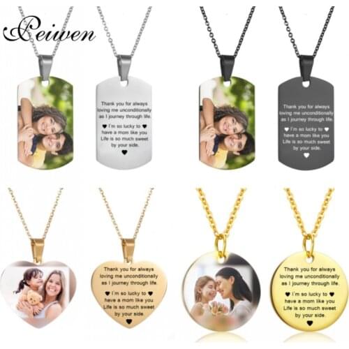 Mothers Day Heart Shape Round Necklace Personalized Nameplate Custom Name Photo Gold Chain Necklace Women Men Customized Jewelry