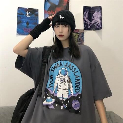 Summervintage Kpop Hip-Hop Emo Anime Astronaut Couple Short-Sleeved T-Shirt Oversize Shirt Harajuku Urban Grunge Clothes t-Shirt