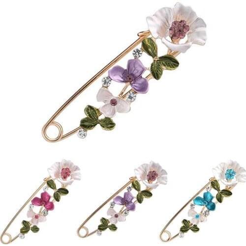 1pc Flower Decor Brooch Pin Creative Alloy Rhinestone Brooch Pin Leaf Brooch Jewelry Accessories Party Dress Up