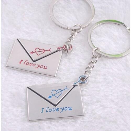 2 pcs 1 pair Lovers Envelope Keyrings "I love you" Engraved Cupids Arrow Gifts For Couples New Heart Keychains
