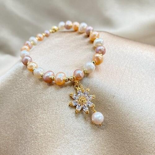 Special-shaped Freshwater Pearl Bracelet Small Fresh Micro-inlaid Zircon Sun Flower Pendant Bracelet Bracelet Sen Bracelet