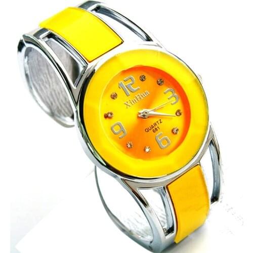 Womens Alloy Band Quartz Analog Dress Bracelet Wrist Watch Irregular shape dial creative design Gift relogio reloj hombre Q