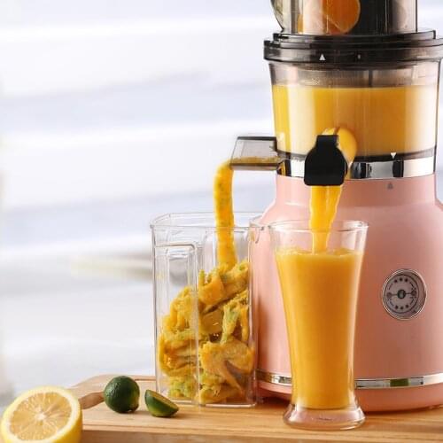 Intelligent juicer for separating fruit and vegetable pulp