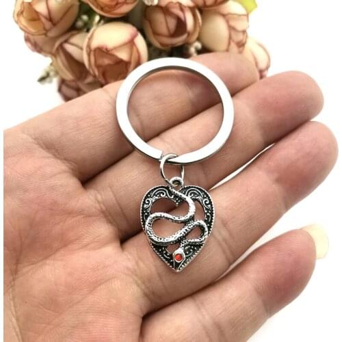 Style Dark Punk Gothic Keychain Retro Cross Heart-shaped Snake-shaped Keychain