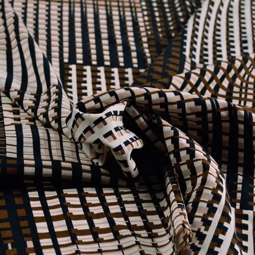 Spring Autumn Printed Fabric Composite Flower Fashion Womens Plain Watermark Fabrics Cloth by Meter Material for Sewing