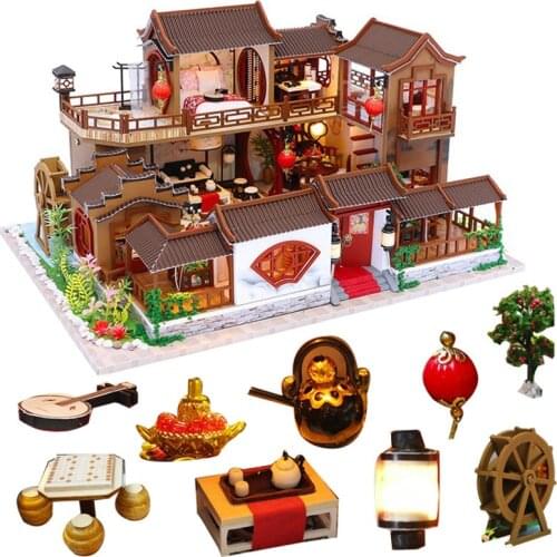 Villa Doll House Wooden Doll Houses Miniature Dollhouse Furniture Kit with LED Toys for children Christmas Gift