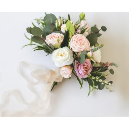 Romantic Country Wedding Bouquet for Bridesmaid Flower Bouquet Handmade Pink Purple White Round Leaf European Wedding Decoration