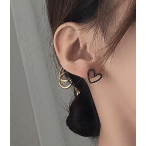1 Pair Chic Ear Studs Attractive Heart Shape Earrings Decorative Stylish Heart Piercing for Daily Life