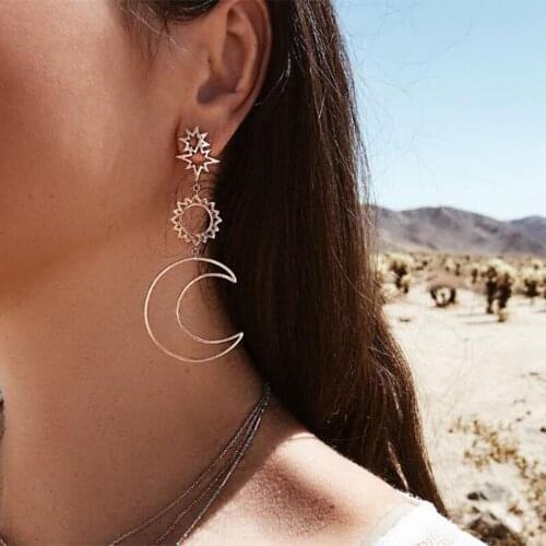 KINFOLK Korean Version Of The 2021 Fashion New Earrings Simple Sun God Moon God Asymmetric Exaggeration Earrings Ladies