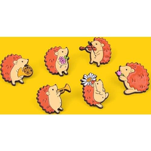 Cute Cartoon Enamel Pin Orange Hedgehog Violin Brooches on Hat Backpack Badge Gift for People Who Love Animal Custom Jewelry