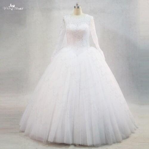 RSW977 Floor length Boat Neckline Lace Up Back Long Sleeve Princess White Wedding Ball Gowns