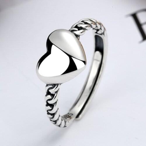 S925 Silver Color Girls Fashion Love Mahua Chain Ring Female Personality Classic Design Rasizable Ring Engagement Ring for Lover