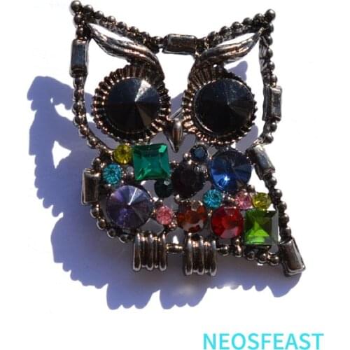 Elegant Rhinestone Owl Brooches For Women Cute Crystal Pin Multi Color Ladies Party Gifts Wind Coat Accessories Fashion Jewelry