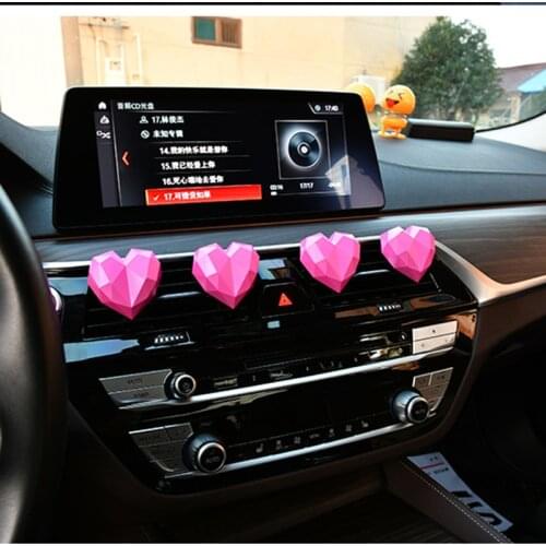 Geometry Heart Pattern Car Air Freshener Fashion Love Style Car Perfume Car Decoration Vent Clip Good Smell Fragrance Scent