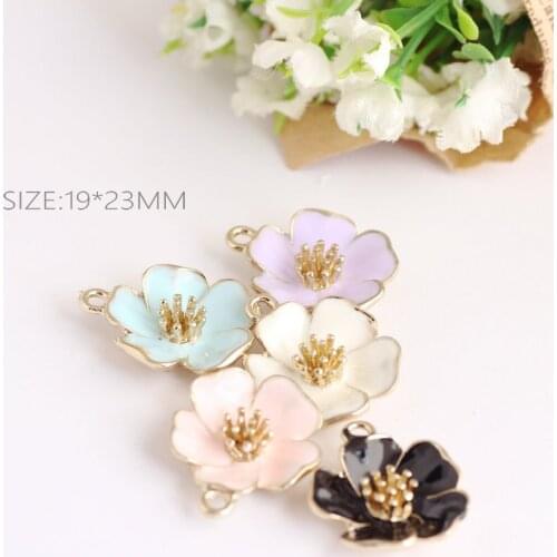 Trendy 20PCS 50pcs 19*23MM Jewelry Oil Drop Flower Pendants Alloy Gold Tone Metal DIY Bracelet Phone Chain Enamel Pendant Charm