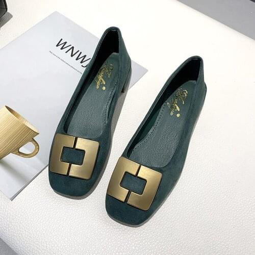 The New 2020 Net Red Button Pointy Mouth Shallow Thick Fashionable Ladie Shoes Joker for Women Shoes Ballet Flats Loafe U19-43