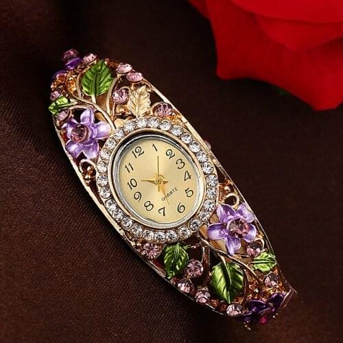 Womens Quartz Wristwatch Elegant Classic Gorgeous Flower Watches Fashion Vintage Romantic bracelate Watch For Ladies