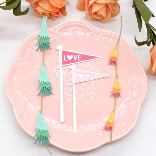 KSCRAFT Flag Metal Cutting Dies Stencils for DIY Scrapbooking Decorative Embossing DIY Paper Cards