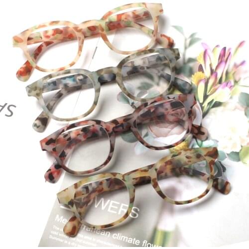 Henotin Mens and Womens Reading Glasses Fashion Light Round Frame Glasses