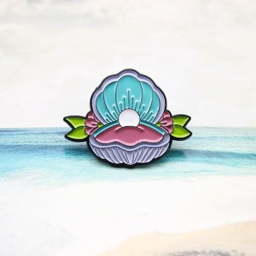 Jewelry box in the shape of a shell pearls Enamel Brooch Open pearl shell flower leaves Lapel Pin Best female friends badge gift