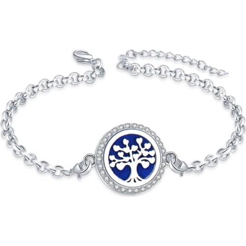 Mr Yi Bracelets On The Leg