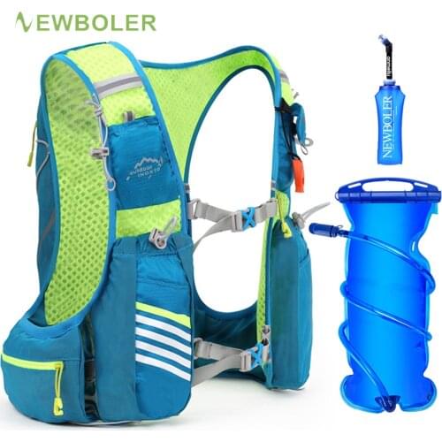 Trail Running Vest Backpack 8L 10L Ultra Running Marathon Vest Pack Hydration Running Rucksack Bag 2L Water Bag