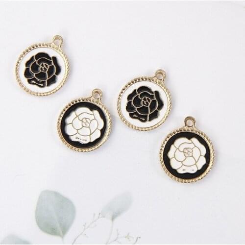 10pcs/lot Round Rose Flower Enamel Charms Metal Gold Pendants Handmade Craft Charms for DIY Jewelry Making