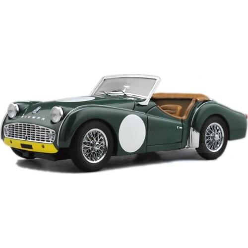 1 / 18 Kyosho Alloy Car Triumph Tr3a Classic Car Triumph Simulation Metal Car Model